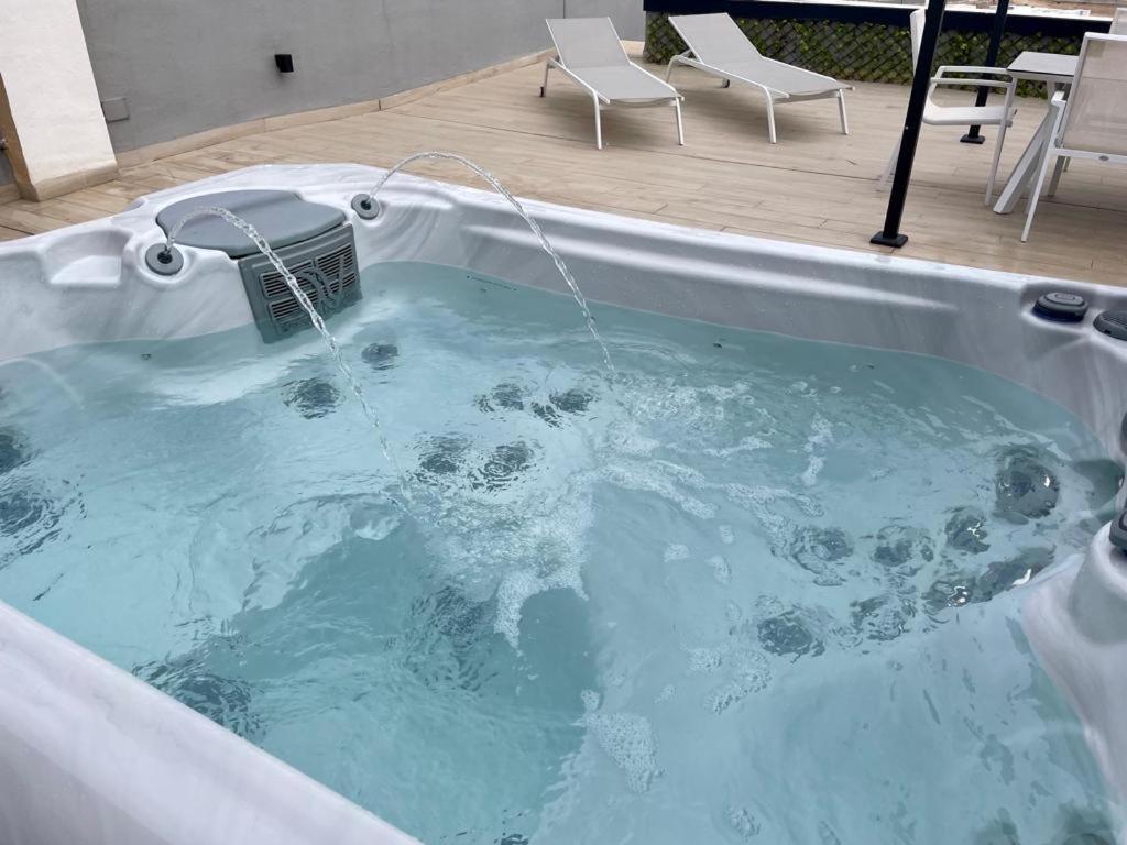 Santa Rosalia Lake & Life Resort Jacuzzi Penthouse Golf ลอสอัลกาซาเรส ภายนอก รูปภาพ